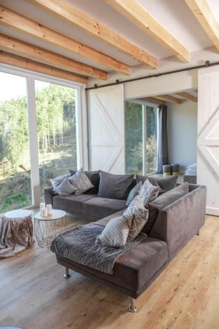 Ferienwohnung Otto-Dill-Halle Elmstein المظهر الخارجي الصورة